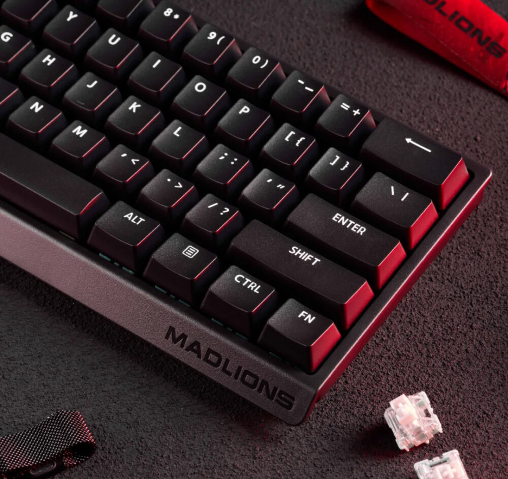 MAD 60 HE Black Ultimate Edition Magnetic Axis PRO RGB-1