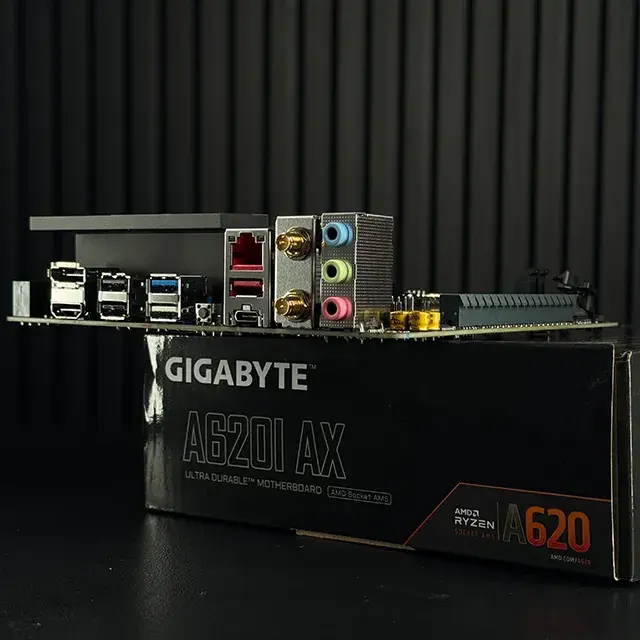 gigabyte-a620i-ax-3