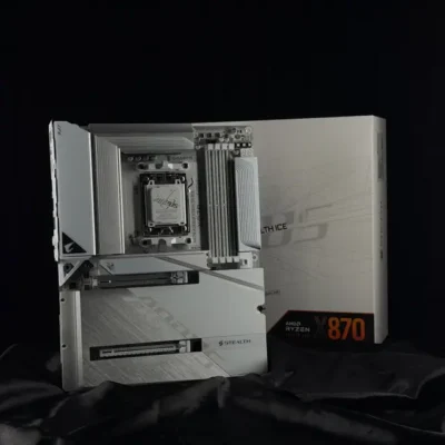 gigabyte-x870-aorus-stealth-ice-ddr5-1